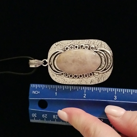 Extra Large Rose Quartz on Detailed Metal Pendant with black cord - Picture 5 of 6